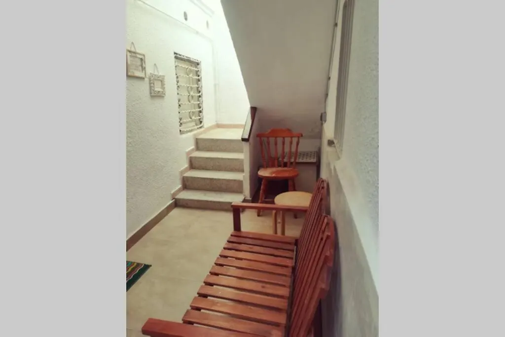 M4 Cool Terrace. 1 Min To Metro. 15 Min To Center Appartement Esplugues de Llobregat 0*,  Spanje